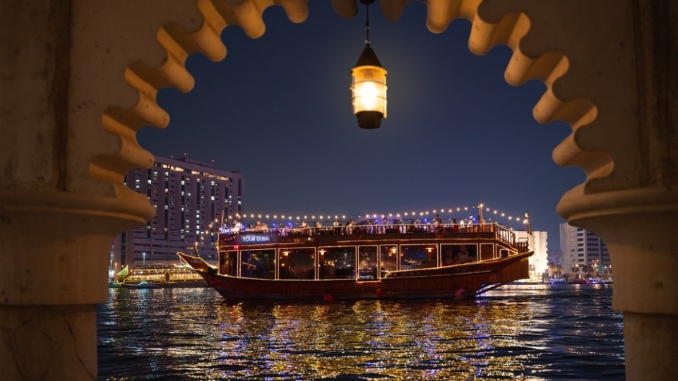 creek_royal_dinner_dhow_cruise_2024_sep_13_2024_dec_20_al_seef_94647-full-en1727185954