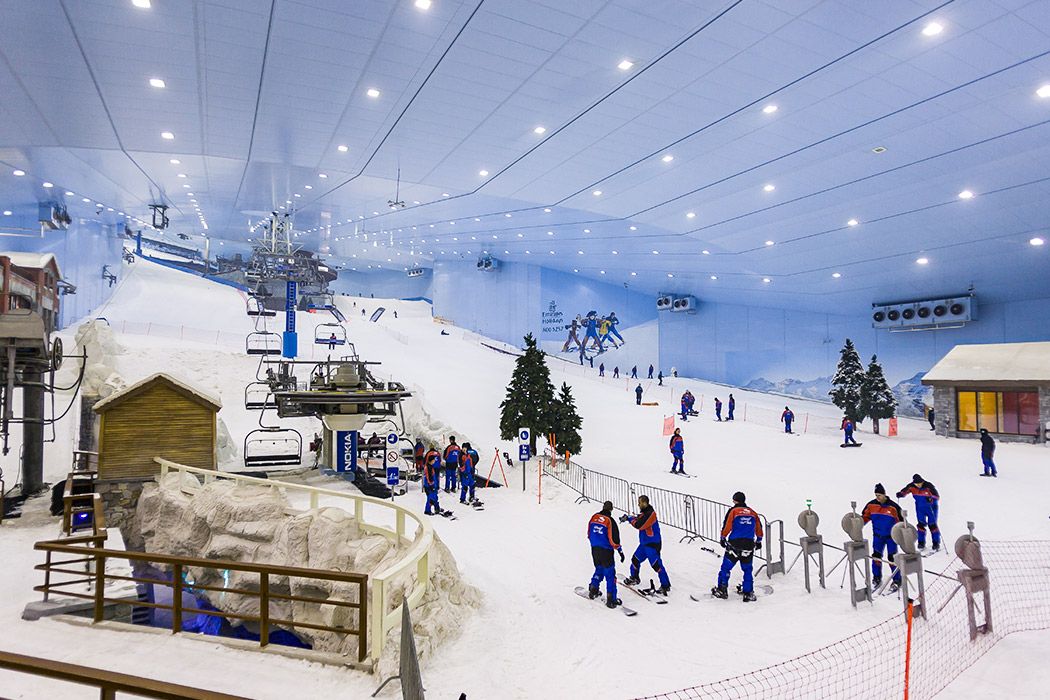 1441595636_Skiing-and-snowboarding