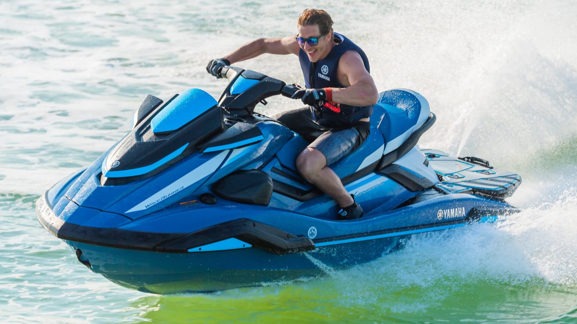 2024-Yamaha-FX-HO-Cruiser-action-lifestyle-2-HI-RES-scaled-1