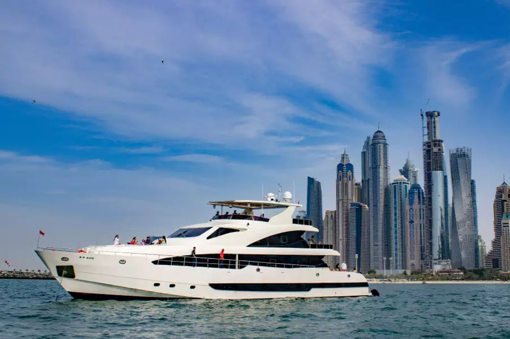 xclusive-superyacht-dubai-tour-1